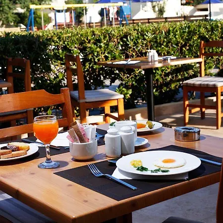 Resort Dessole Dolphin Bay